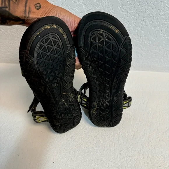 Teva Black Outdoor Comfort Sandal Woman’s Girls 5 - Picture 5 of 6